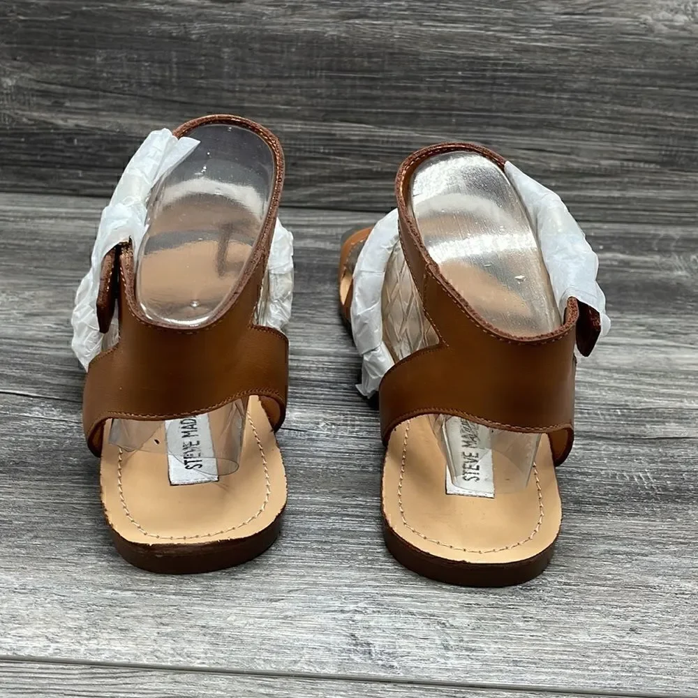 Womens Steve Madden Curlyy Toe Loop Studded Flat Sandals - Cognac